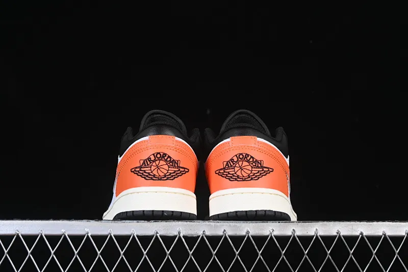 All categories Air Jordan Jordan series basketball shoes Air Jordan 1 Low G version pure original Air Jordan 1 Low AJ1 Joe 1 black and white orange low-top retro cultural basketball shoes 553558-081